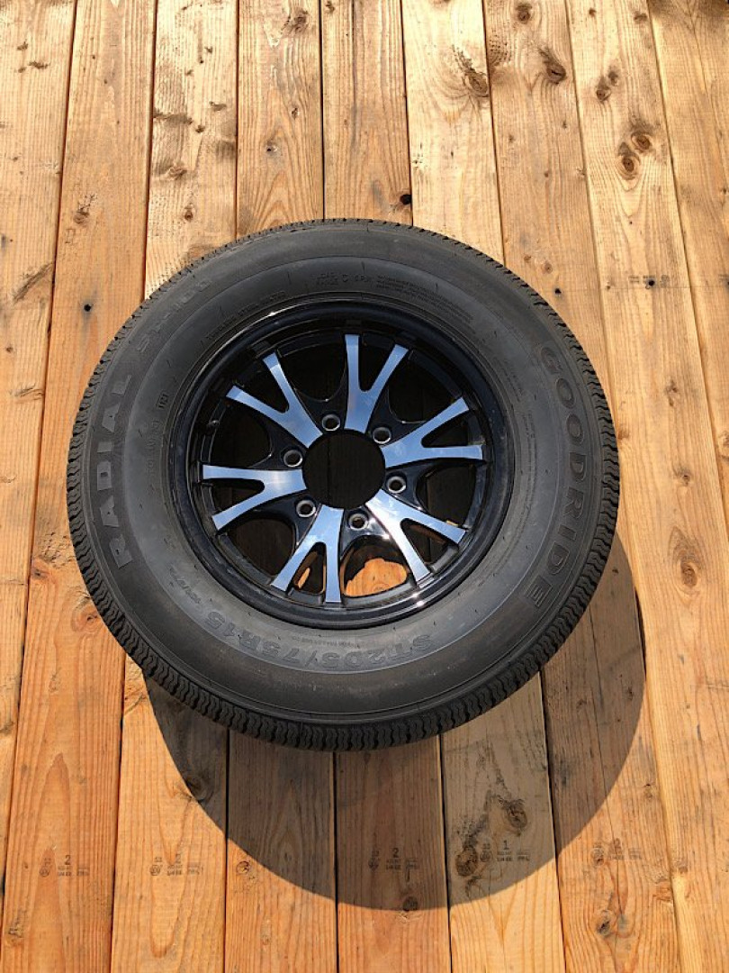 New Tire and wheel 6 lug x 5.5 lug pattern 205/75/15 Tire/ALUMINUM Wheel