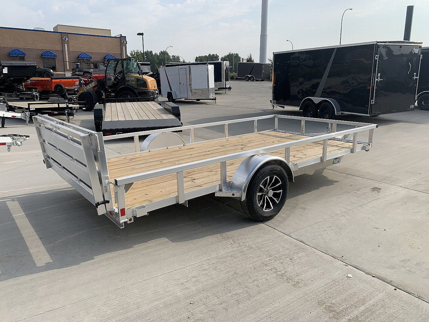 New NEW 2026 H&H 82"x14' Aluminum Flatbed RailSide Utility bi fold gate with aluminum wheels