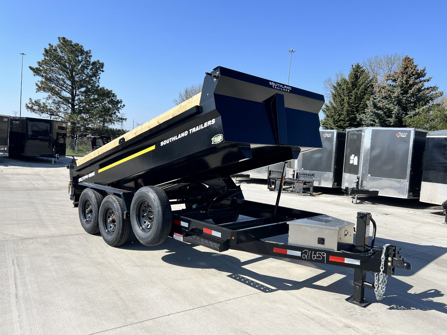 New 2026 Southland 7x14 Low Profile Dump Trailer 2-8000 lb axles = 16K aluminum ramps and Tarp Included