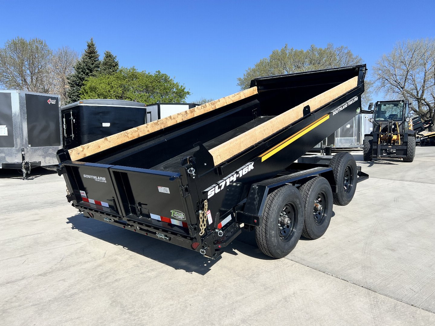 New 2026 Southland 7x14 Low Profile Dump Trailer 2-8000 lb axles = 16K aluminum ramps and Tarp Included