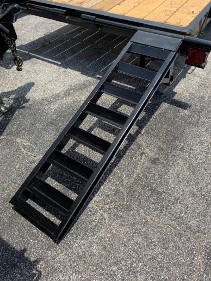 New 2022 8x20TA 14K Gooseneck Deckover