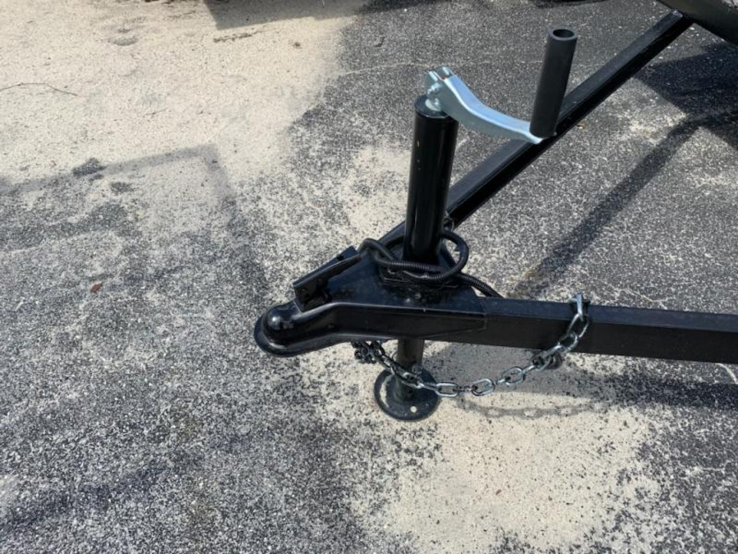 New 2023 5X10SA Utility Trailer / 2' Mesh