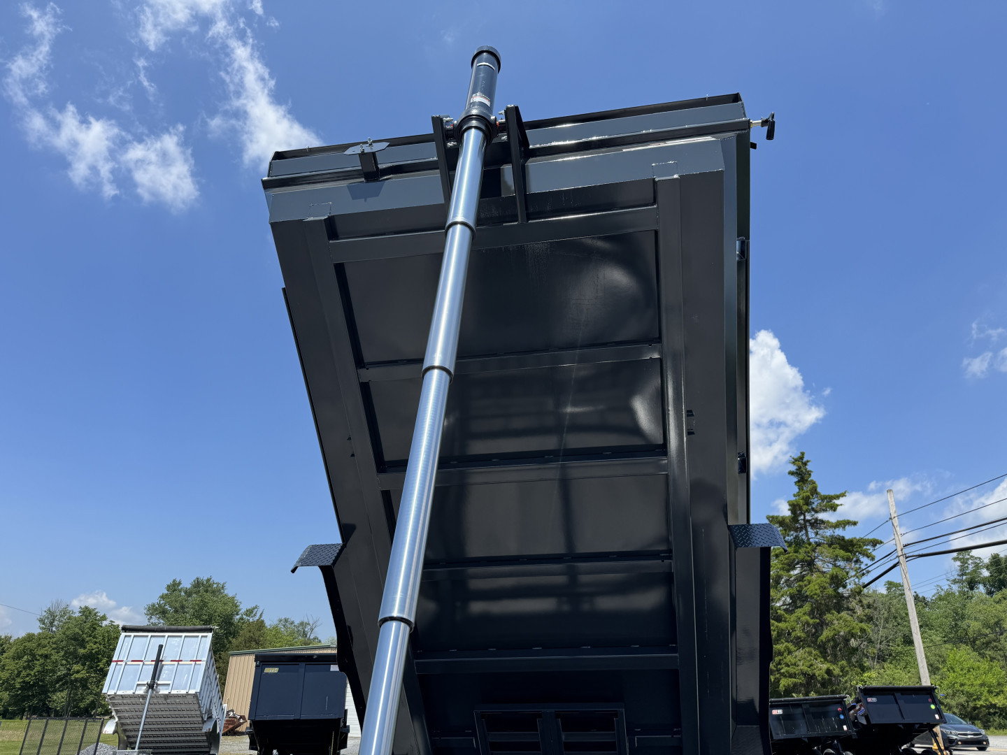 New 2025 BELMONT DLX8216-16K 7x16 Heavy Duty 16k Low Profile Dump, 5 Stage Telescopic Cylinder, With Power Tongue Jack, Cordless Remote, Tarp Kit Included