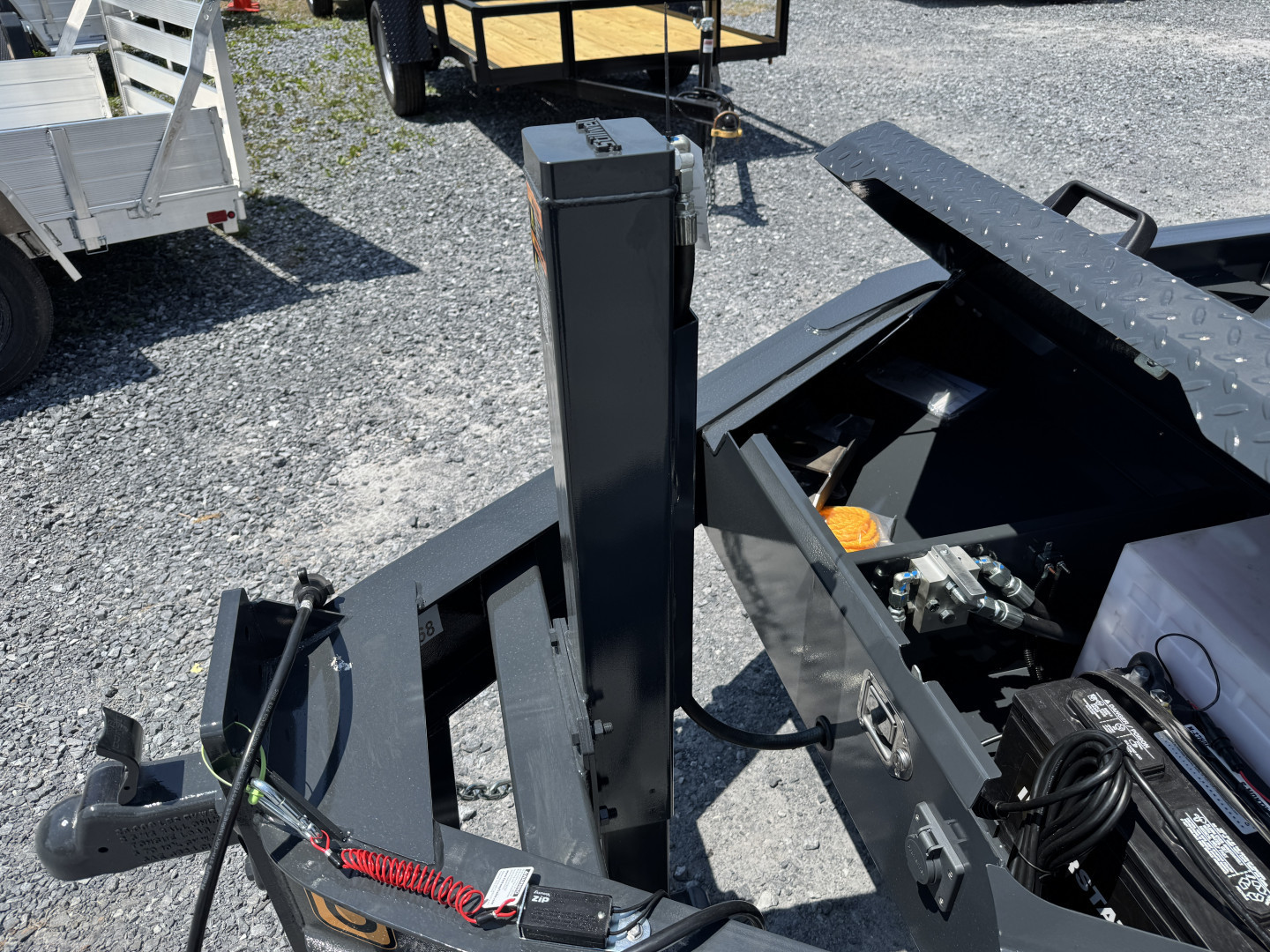 New 2025 BELMONT DLX8216-16K 7x16 Heavy Duty 16k Low Profile Dump, 5 Stage Telescopic Cylinder, With Power Tongue Jack, Cordless Remote, Tarp Kit Included