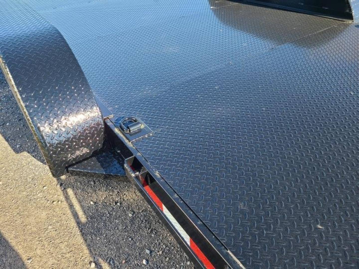 New 2025 HAWKE 20 FT 10K Equipment Trailer EQ20-10K