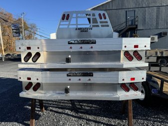 New 2025 Aluma 81" x 102" Executive Truck Bed