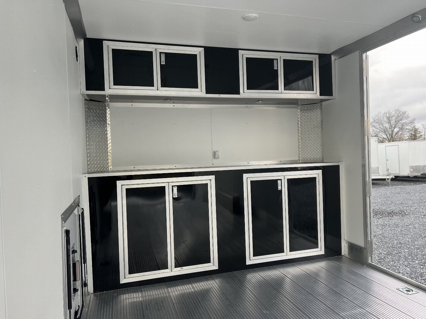 New 2024 E-Z HAULER Advantage 8.5x24 Aluminum Enclosed With Elite Escape door Cargo / Enclosed Trailer 2024 CLEARANCE SALE