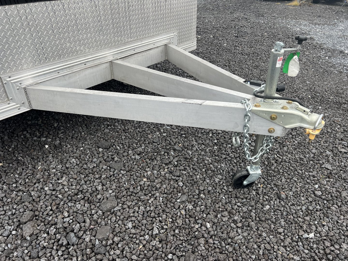 New 2024 E-Z HAULER Advantage 8.5x24 Aluminum Enclosed With Elite Escape door Cargo / Enclosed Trailer 2024 CLEARANCE SALE