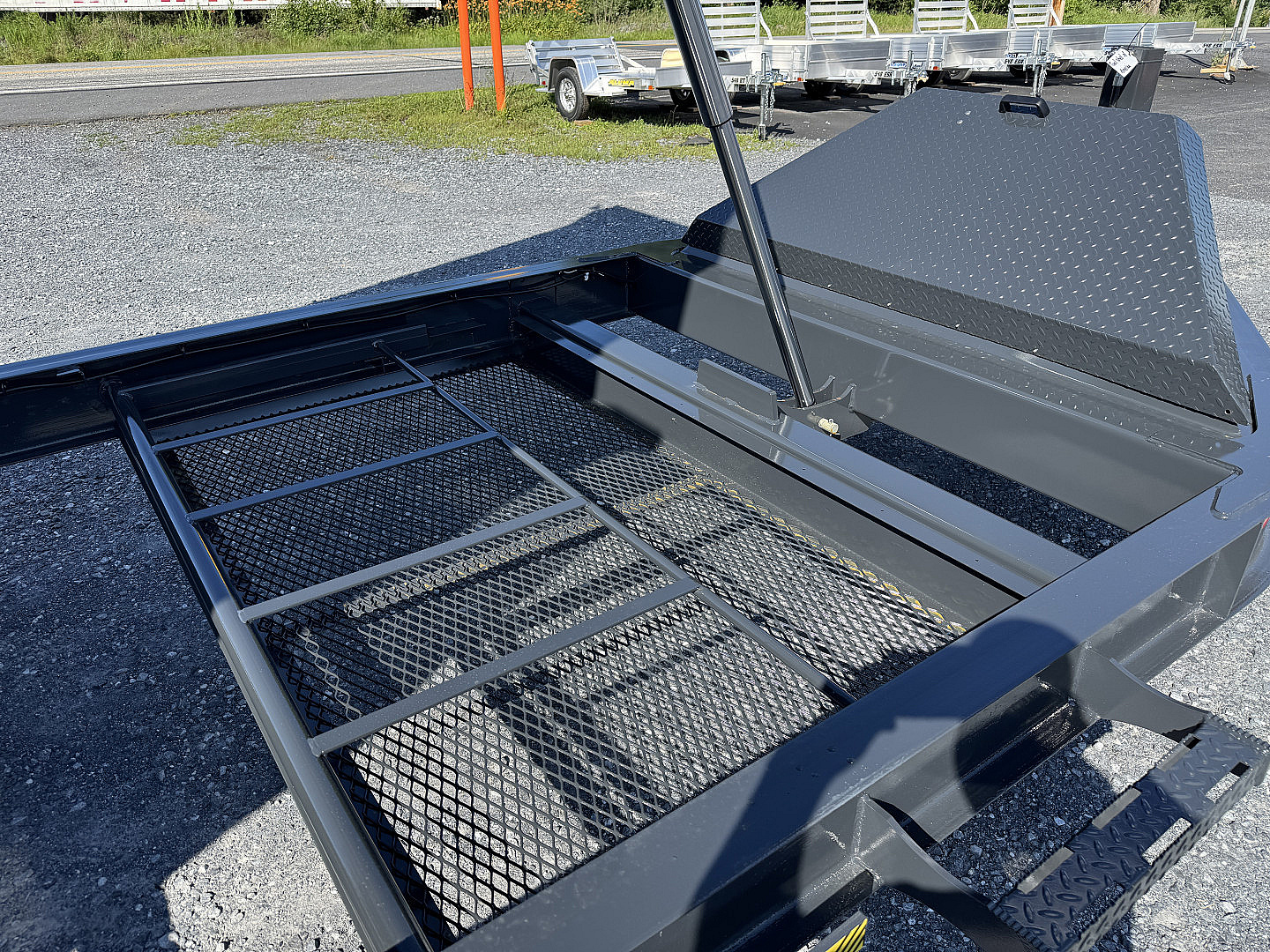 New 2026 Belmont Belmont 7x14 Heavy Duty 14k Low Profile Dump With Power Hydraulic Power Jack DTX8114-14K Dump Trailer