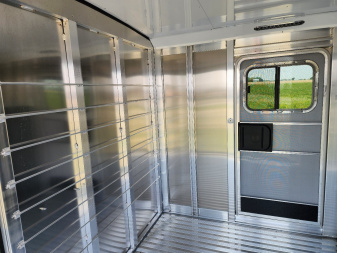 New 2025 Exiss Custom Stock STC 6 Pen / Stock Combo Trailer