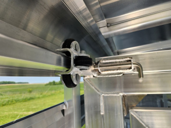 New 2025 Exiss Custom Stock STC 6 Pen / Stock Combo Trailer