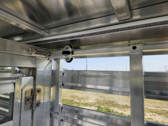 New 2025 Exiss Custom Stock STC 6 Pen / Stock Combo Trailer
