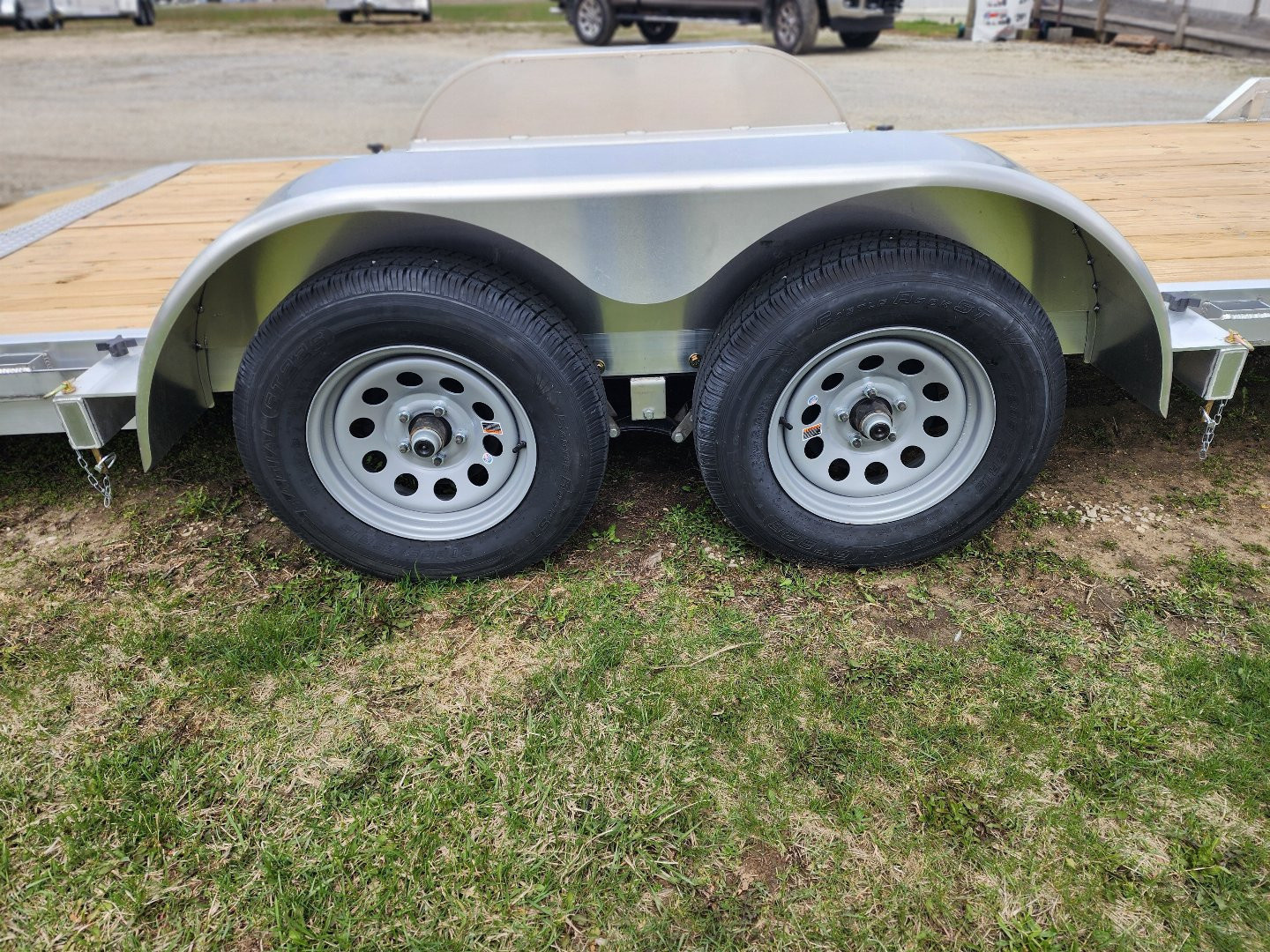 New 2025 High Country HOCH 8x18-W-2.0 Car Hauler