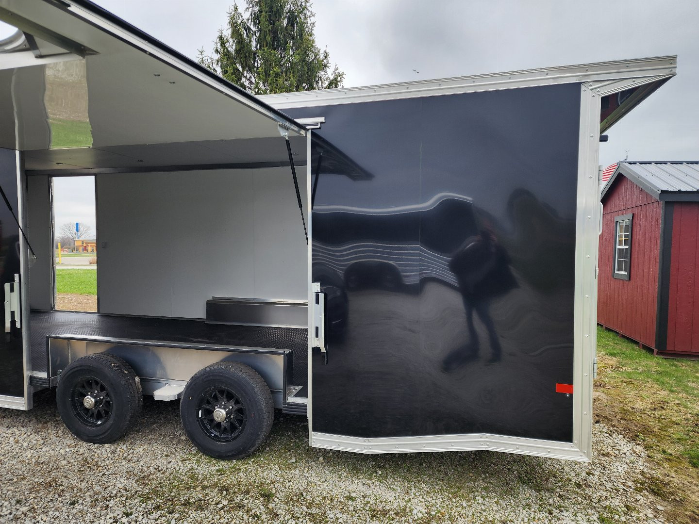 New 2025 EZ HAULER EZEC 8.5X24 CAR HAULER ( NO TRADE)