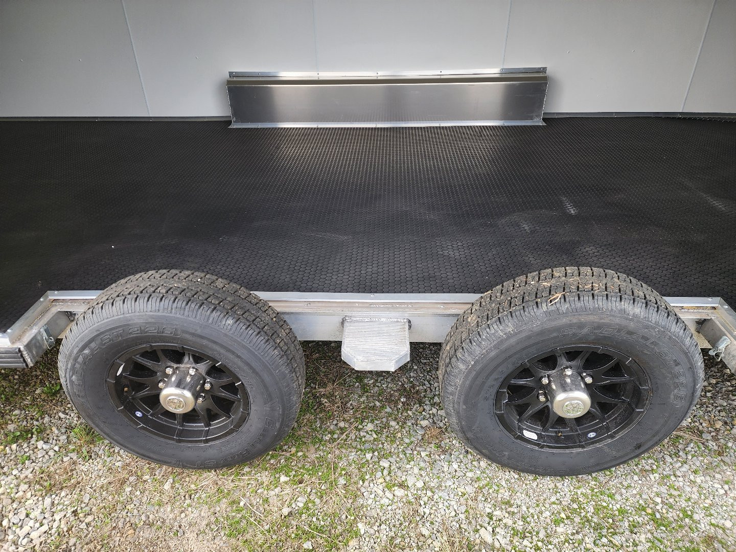 New 2025 EZ HAULER EZEC 8.5X24 CAR HAULER ( NO TRADE)