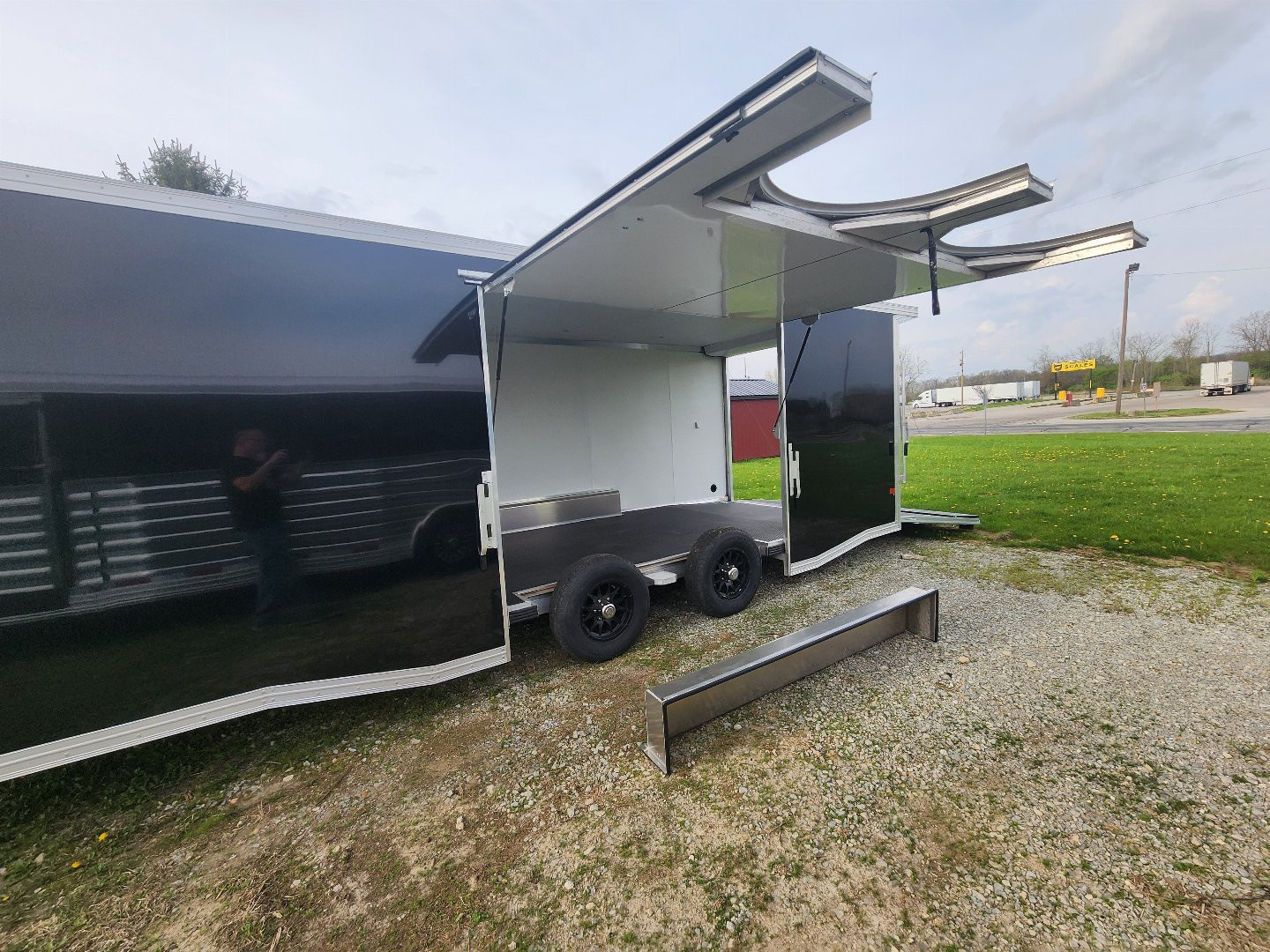 New 2025 EZ HAULER EZEC 8.5X24 CAR HAULER ( NO TRADE)