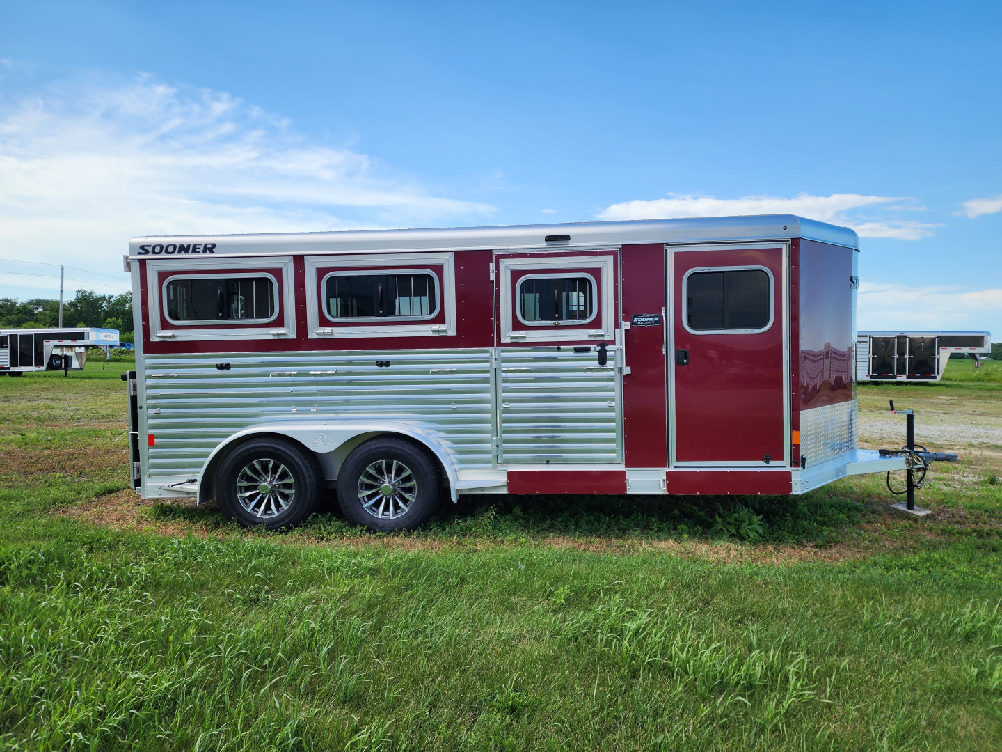 New 2025 Sooner Select 716W 6 Pen Stock Combo Trailer ( No Trade)