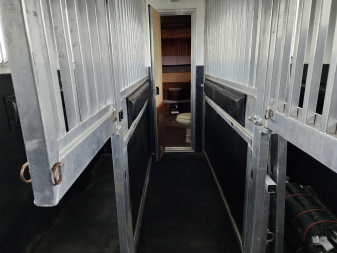 Used 2013 4-Star 4/5 Horse Center Load 8 Pen Stock Trailer(NO TRADE)