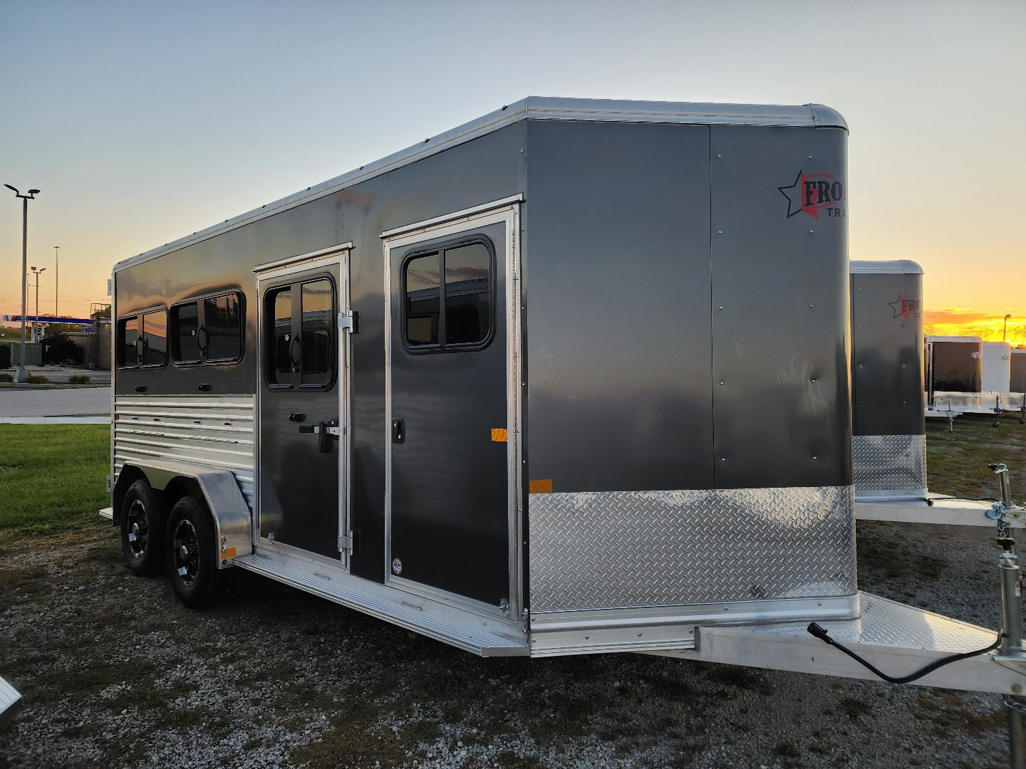 New 2026 FrontierLow Pro 6 Pen/ Stock Combo Trailer