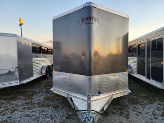 New 2026 FrontierLow Pro 6 Pen/ Stock Combo Trailer