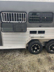 New 2026 FrontierLow Pro 6 Pen/ Stock Combo Trailer