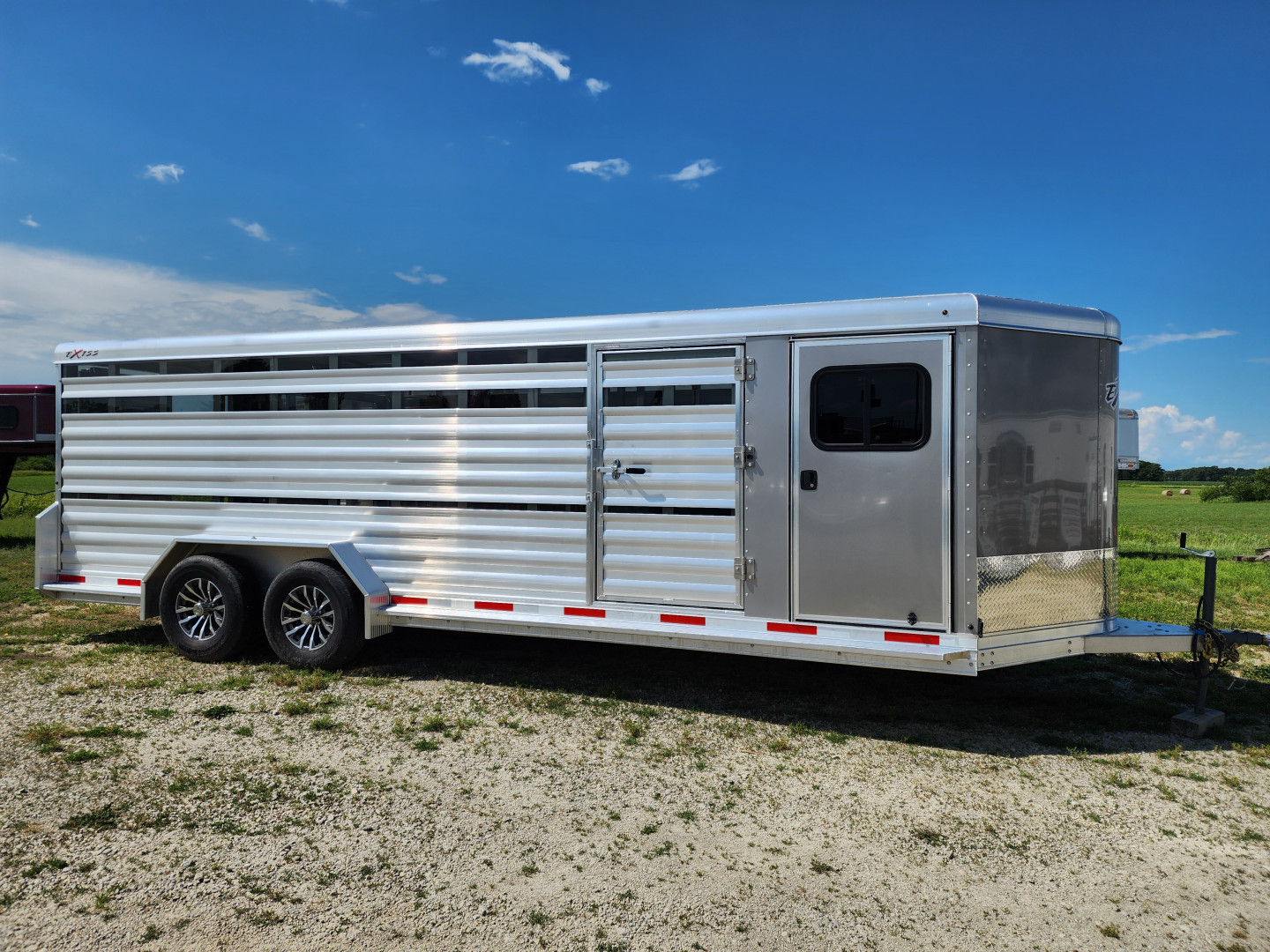 New 2025 Exiss STC 722 4 Pen / Stock Combo B/P Trailer
