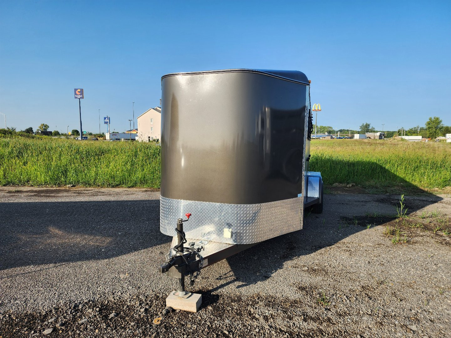 Used 2023 Towlite 6 Pen / Stock Combo Trailer