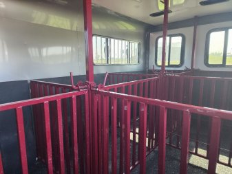 Used 2023 Towlite 6 Pen / Stock Combo Trailer