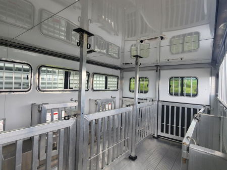 New 2026 Frontier Stock Low Pro 820 DDFW 8 Pen/ Stock Combo Trailer