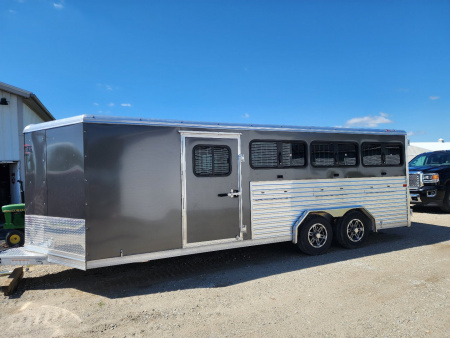 New 2026 Frontier Stock Low Pro 820 DDFW 8 Pen/ Stock Combo Trailer