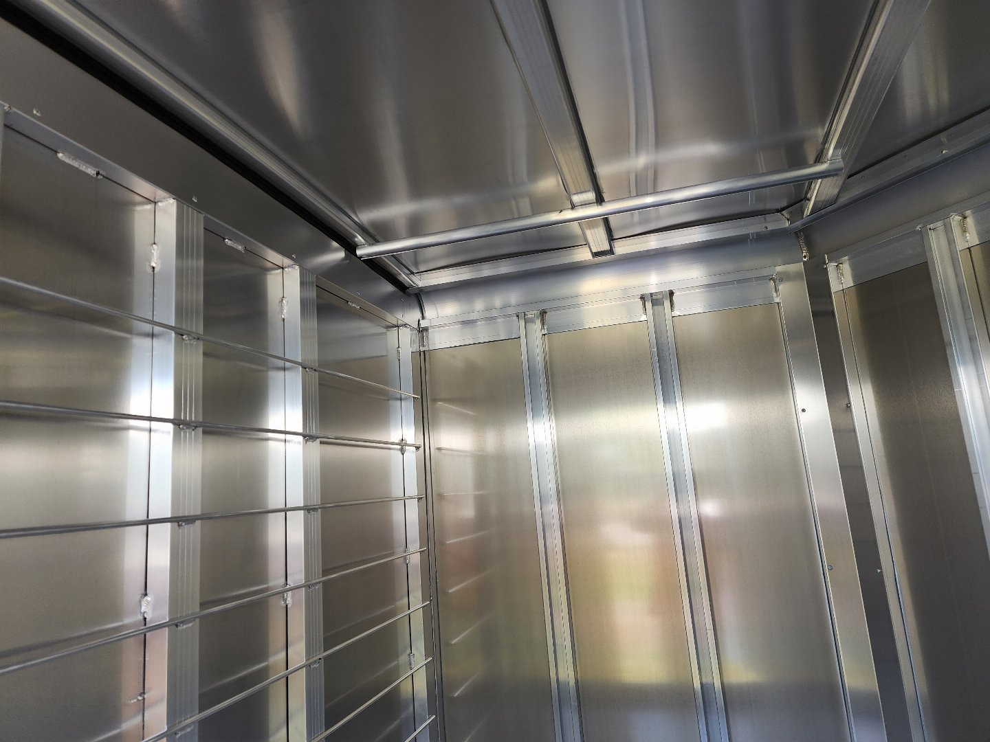 New 2024 Exiss Exhibitor 720W 8 Pen / Stock Combo Trailer