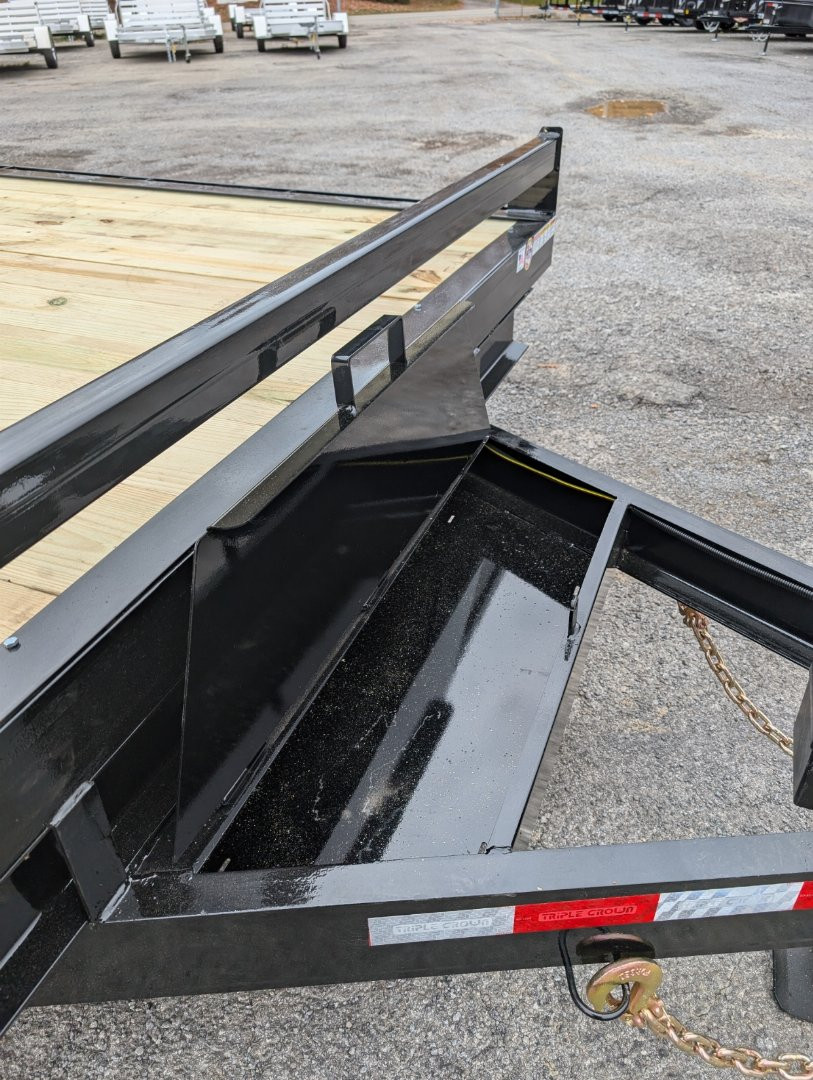 New 2025-Triple-Crown-Trailers-8.5&#215;24-14K-Deck-Over-Trailer-37371