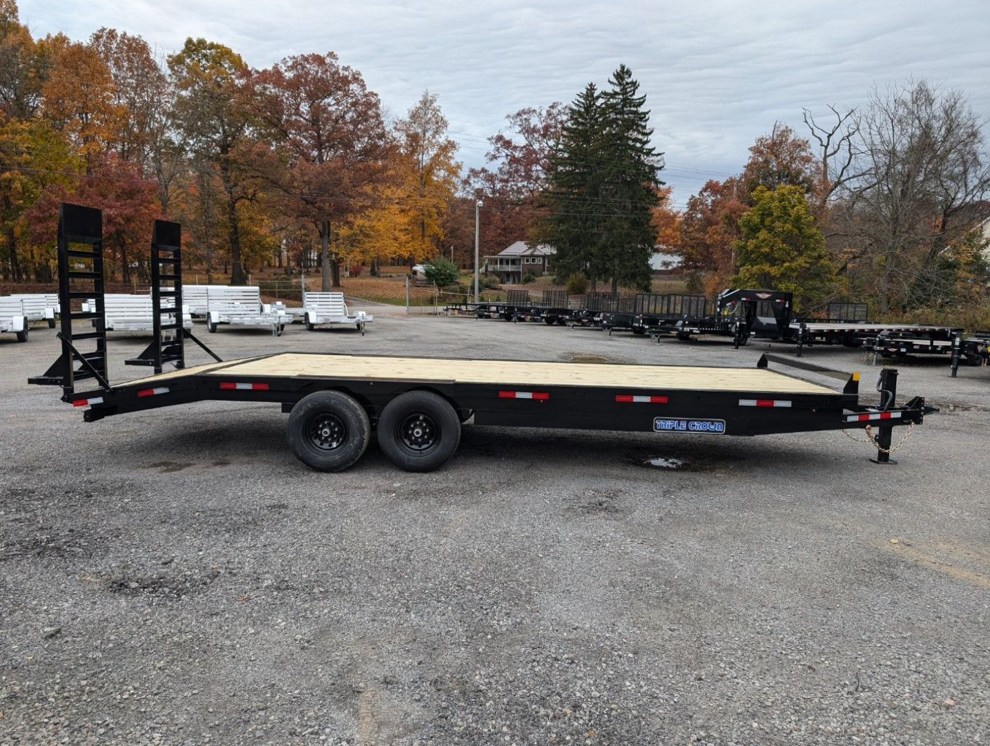 New 2025-Triple-Crown-Trailers-8.5&#215;24-14K-Deck-Over-Trailer-37371