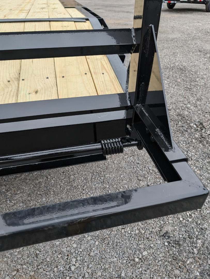 New 2025-Triple-Crown-Trailers-8.5&#215;24-14K-Deck-Over-Trailer-37371