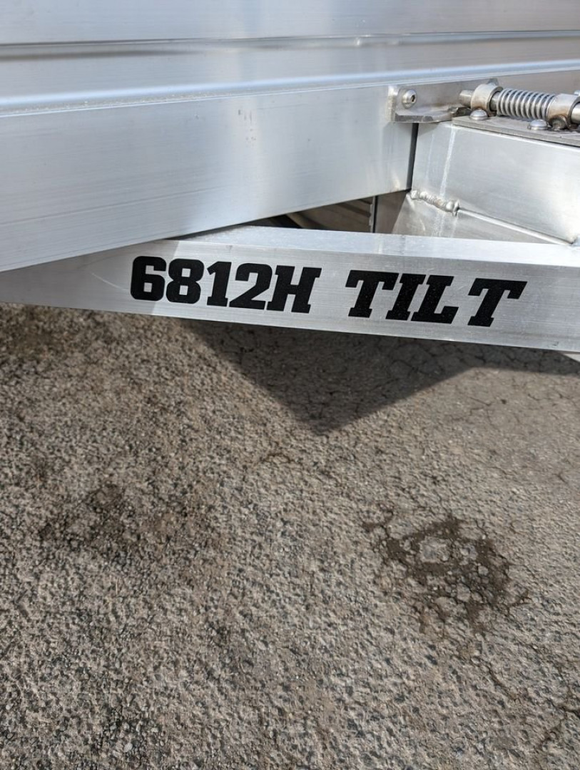 New 2025-Aluma-6812H-Tilt-82947