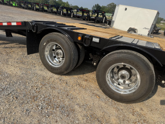New 2026 Behnke Step Deck Trailer | 102" x 45' 60K GVWR