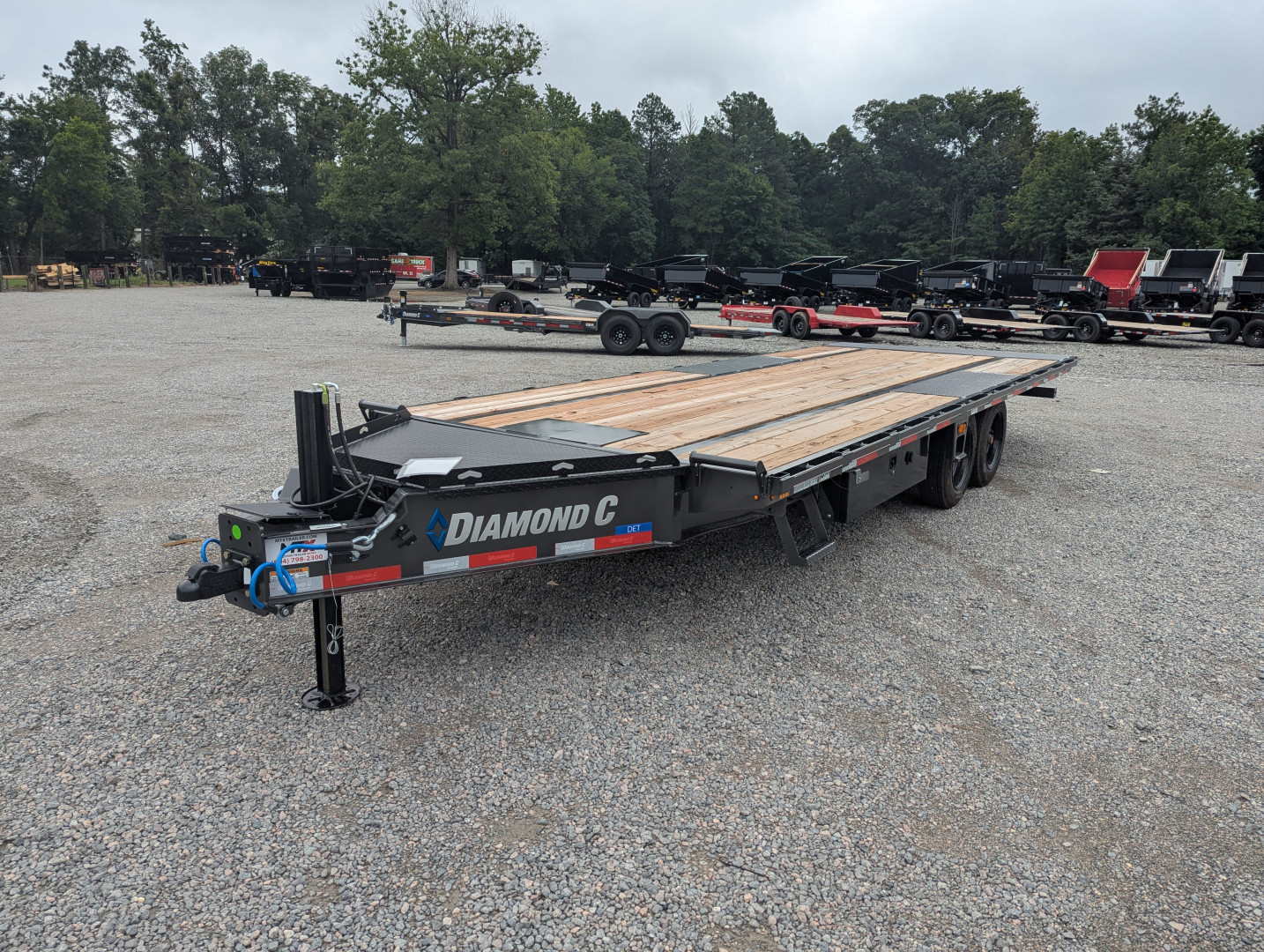 New 2025 Diamond C 22' DET Deckover Tilt Trailer 18000 GVWR