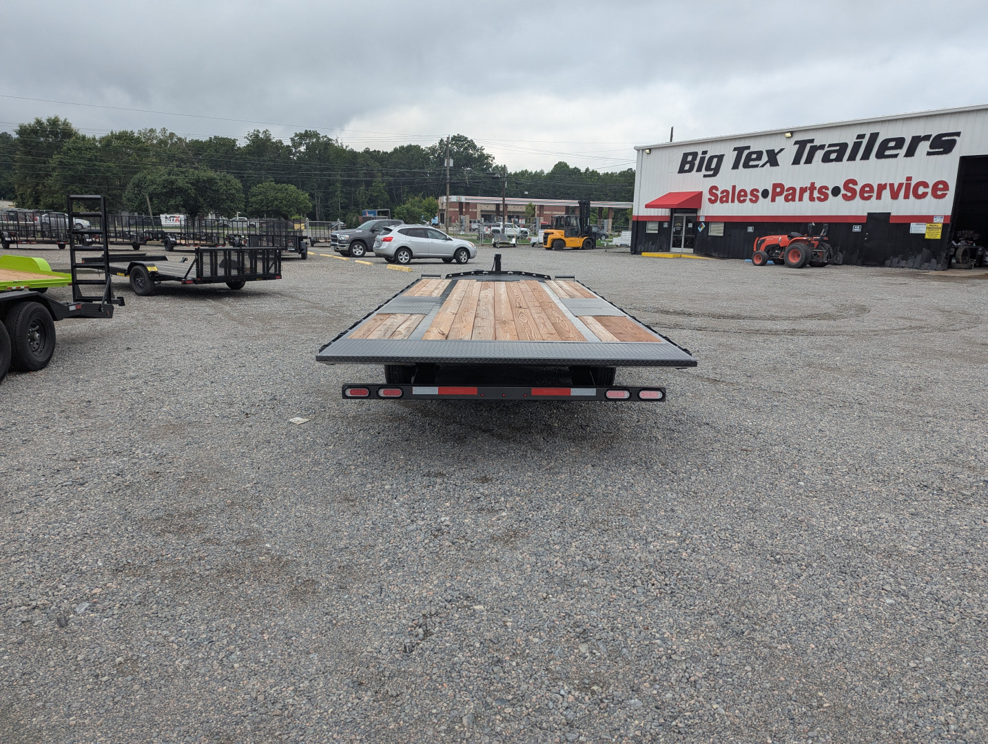 New 2025 Diamond C 22' DET Deckover Tilt Trailer 18000 GVWR