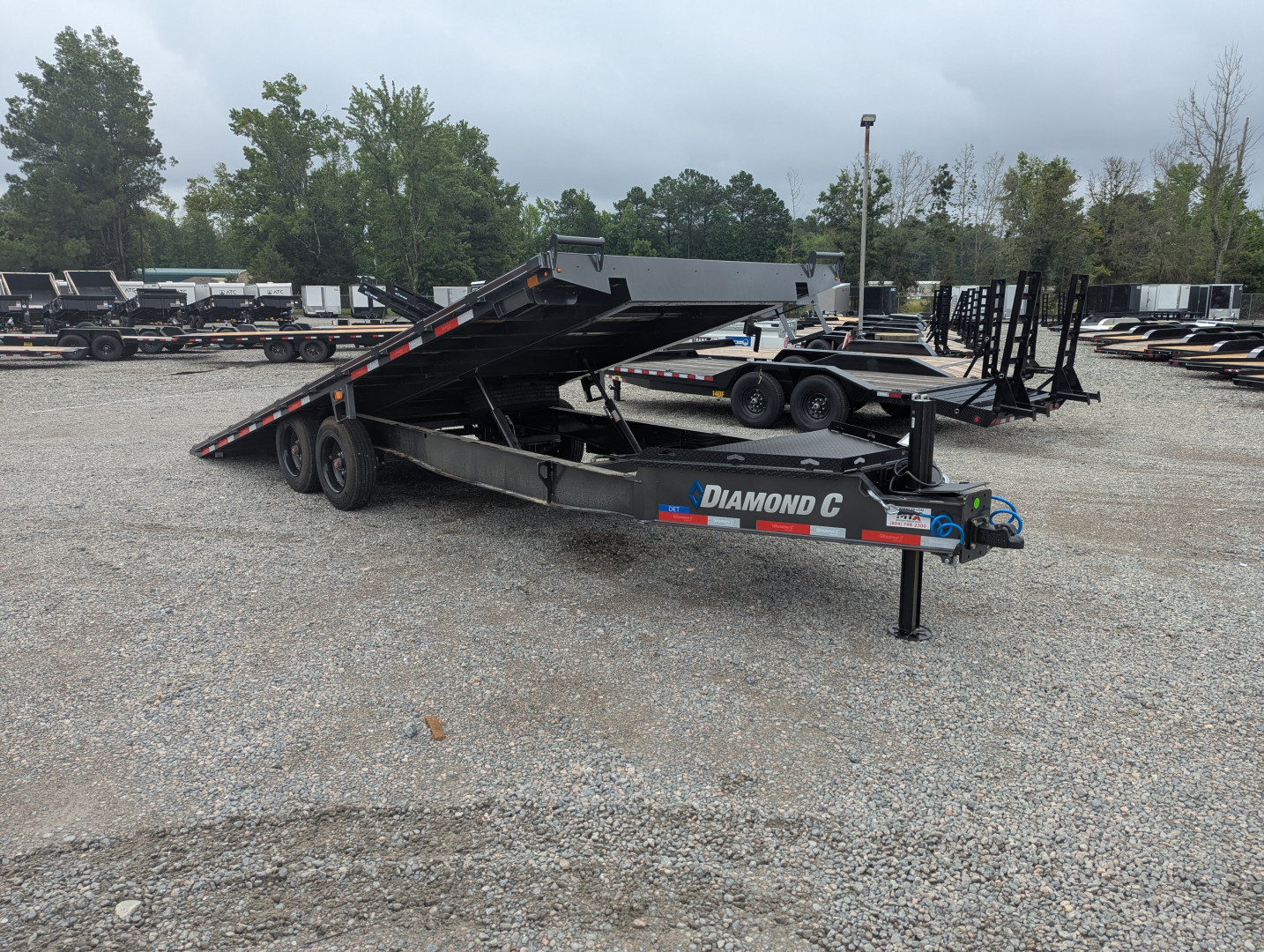 New 2025 Diamond C 22' DET Deckover Tilt Trailer 18000 GVWR