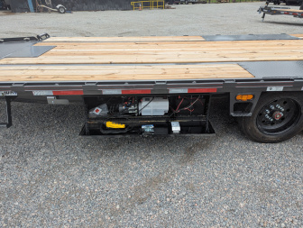 New 2025 Diamond C 22' DET Deckover Tilt Trailer 18000 GVWR