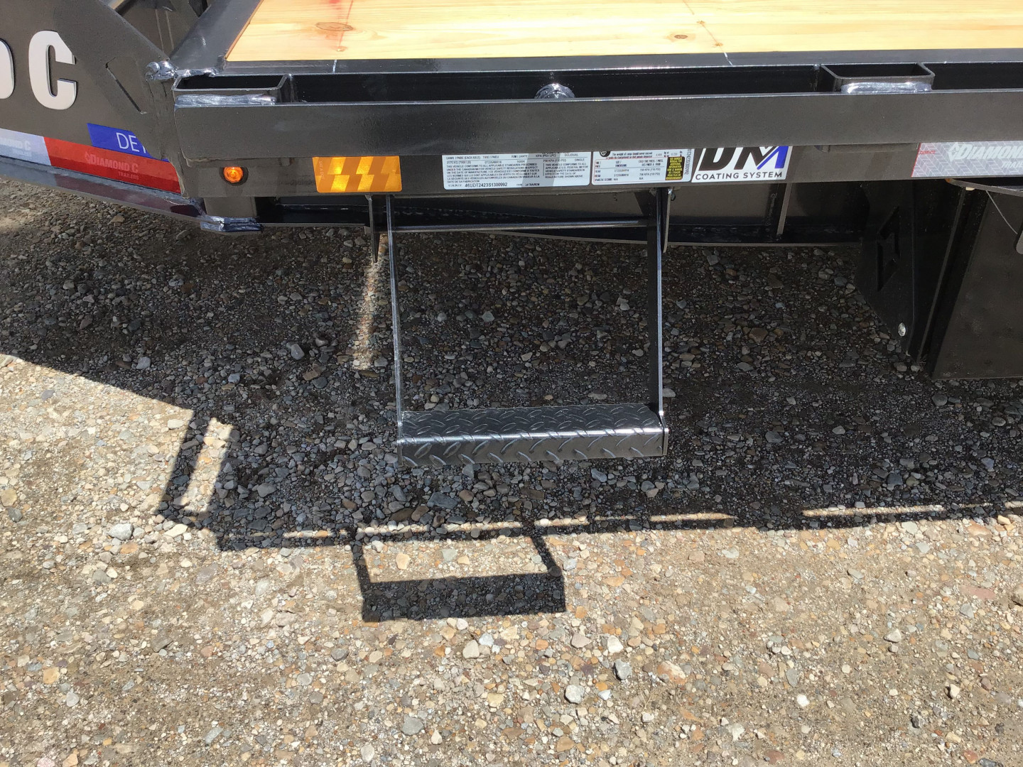 New 2025 Diamond C 102"x24' BP HD Deckover Tilt Trailer - DET207
