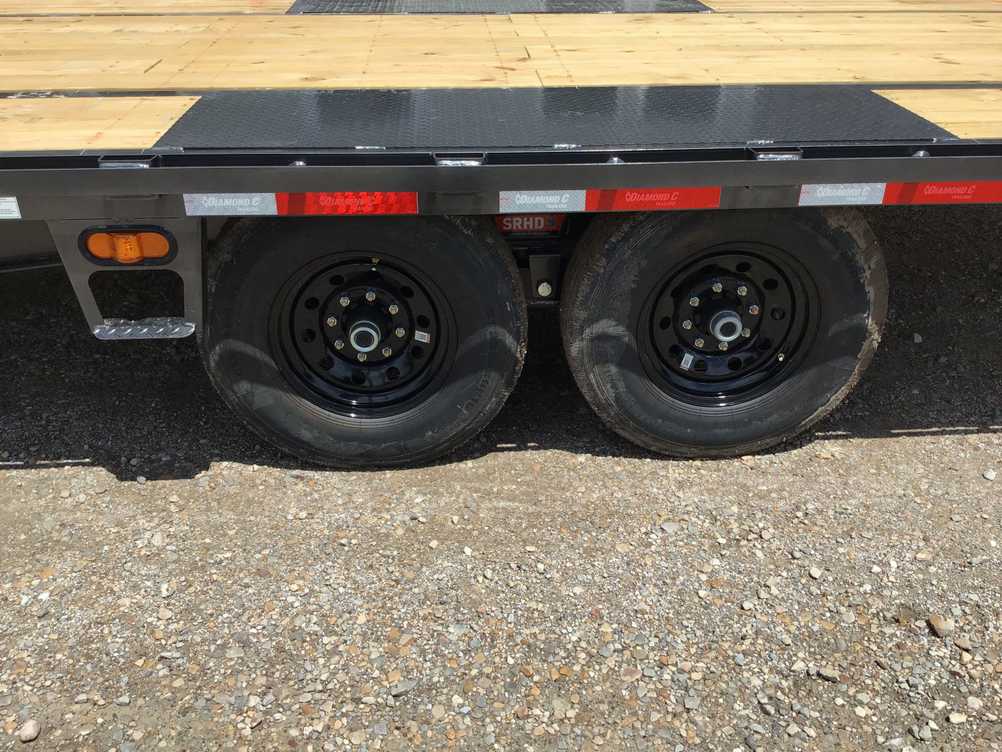 New 2025 Diamond C 102"x24' BP HD Deckover Tilt Trailer - DET207