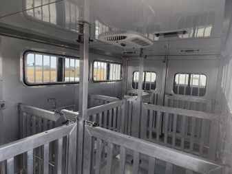 New 2025 Frontier 7x16 6 Pen/ Stock Combo Trailer