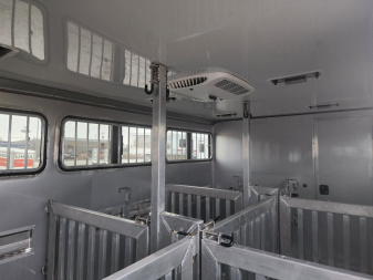 New 2025 Frontier 7x16 6 Pen/ Stock Combo Trailer