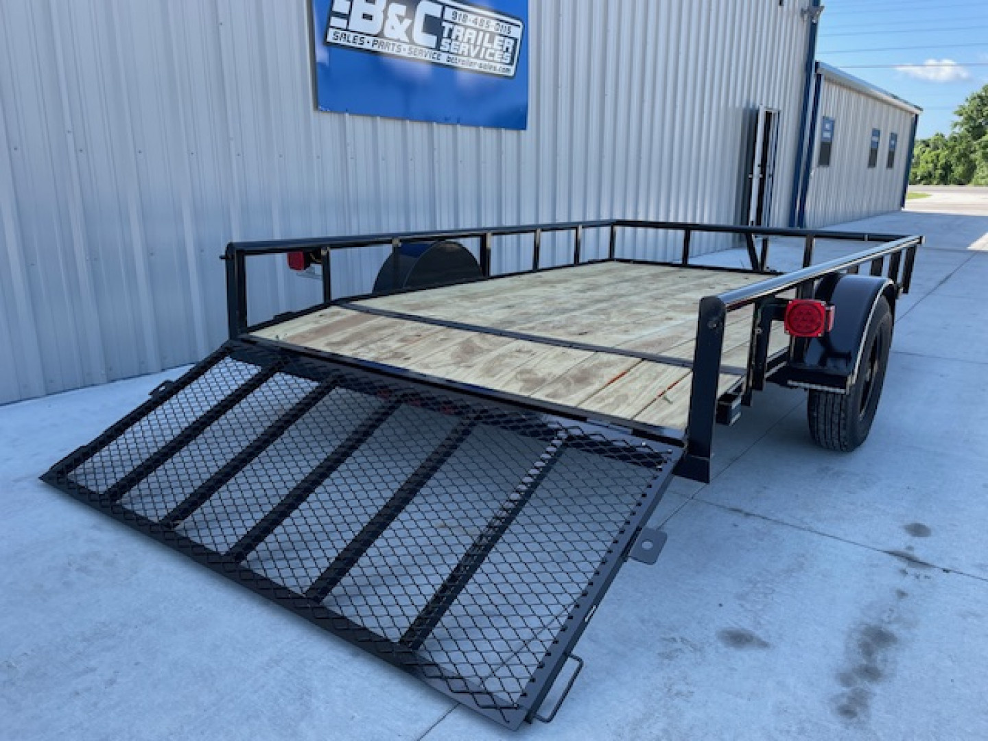 New 2025 DAVIDSON 83X12 PIPE TOP SINGLE AXLE UTILITY W/36" GATE, DOVE TAIL