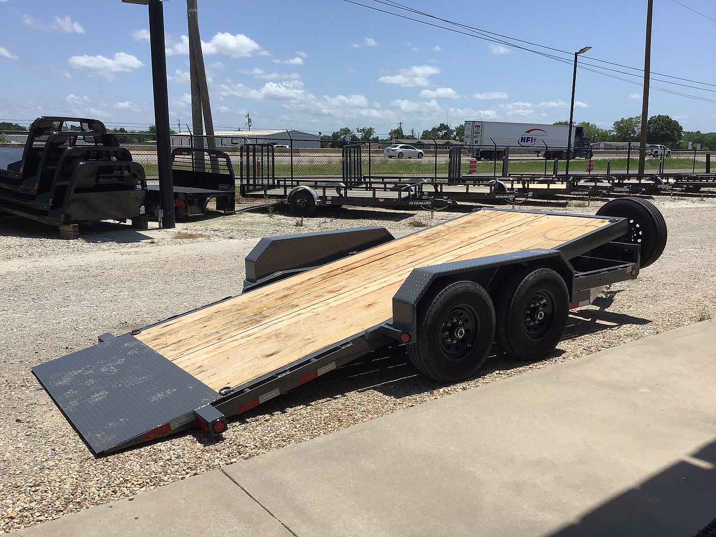 New 2026 PJ 83"x16' BP 6" Channel Equipment Tilt - T6