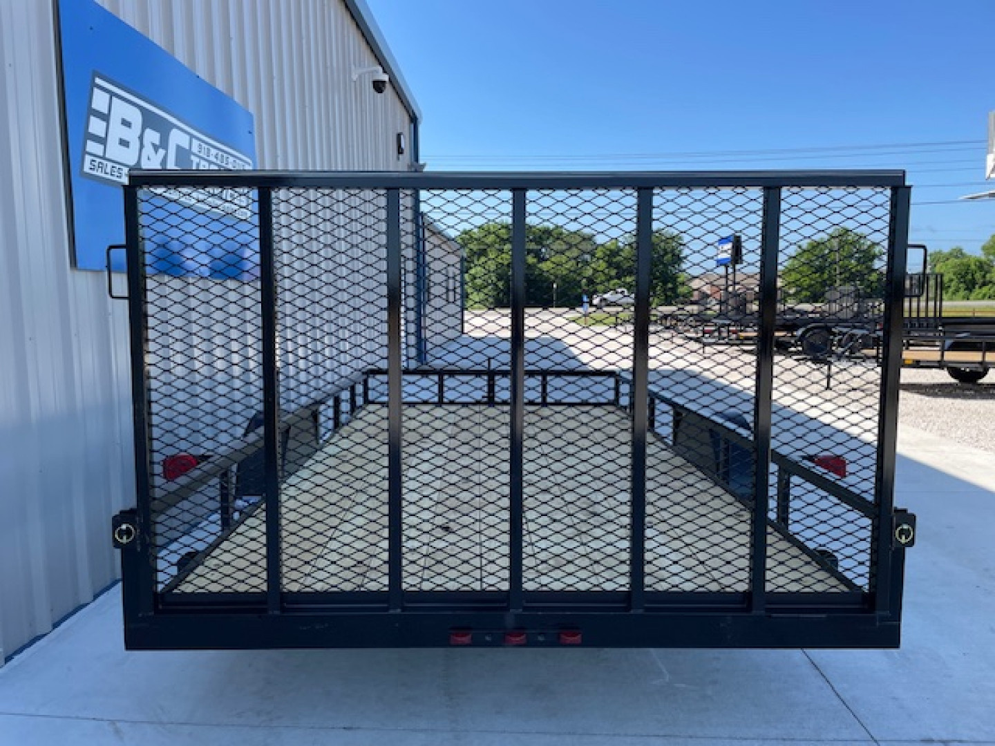 New 2025 DAVIDSON 83X14 SINGLE AXLE ANGLE TOP UTILITY TRAILER W/ 4' GATE