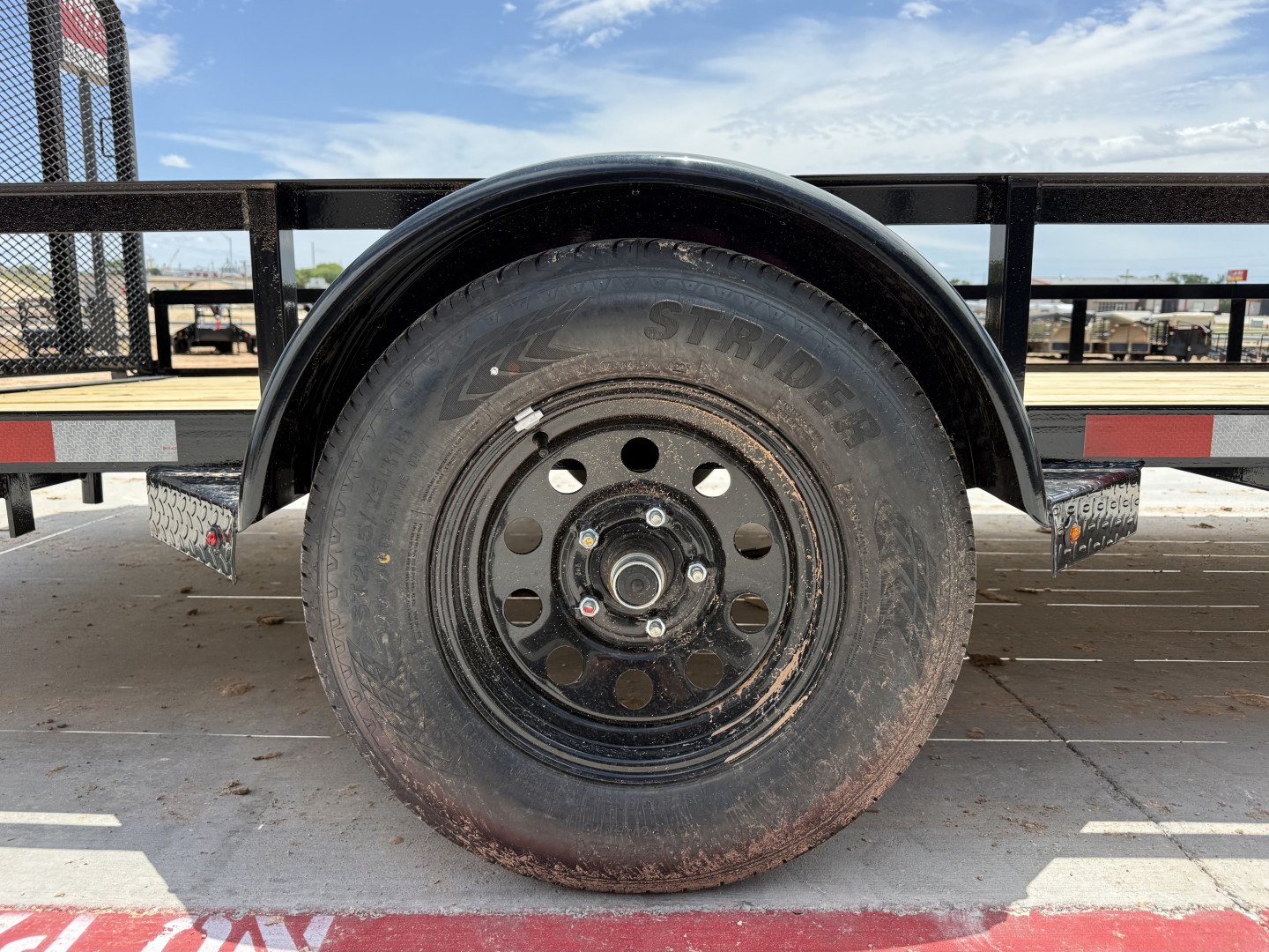 New 2025 X-On 83"x14' Single Axle Utility Trailer - U3