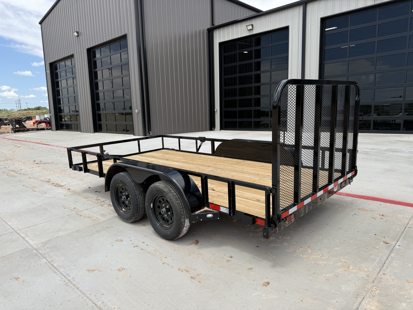 New 2025 X-On 83"x14' Tandem Axle Utility Trailer - U6