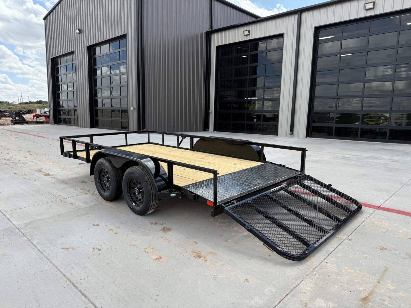 New 2025 X-On 83"x14' Tandem Axle Utility Trailer - U6